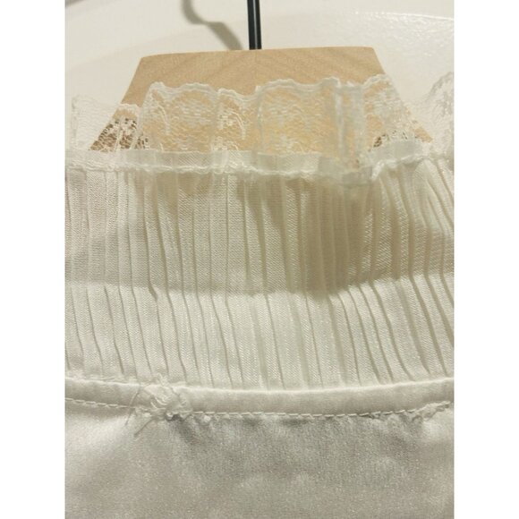 Self Portrait Womens White & Black Top Size US 6 Detailed Lace Ruffle Mock Neck - Picture 12 of 13